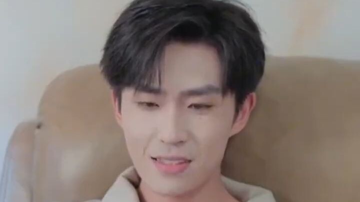 ชายหนุ่มเปิดใช้งานระบบมหาเศรษฐีถลุงเงินพันล้าน