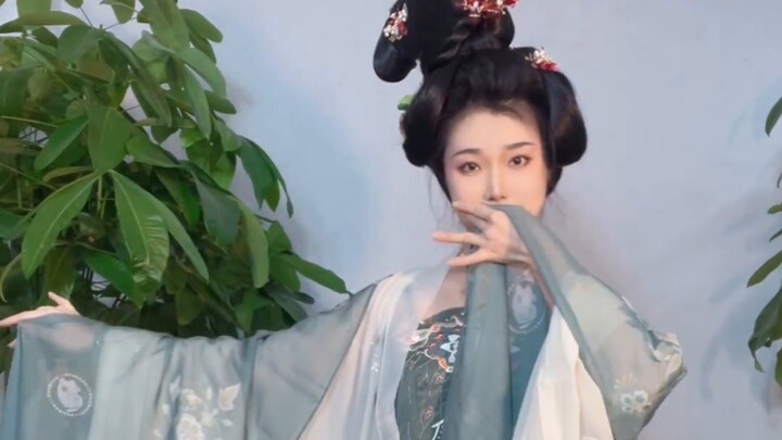 [Peragaan Busana Hanfu] Kali ini kita akan mengadakan beberapa peragaan busana selendang yang kreati