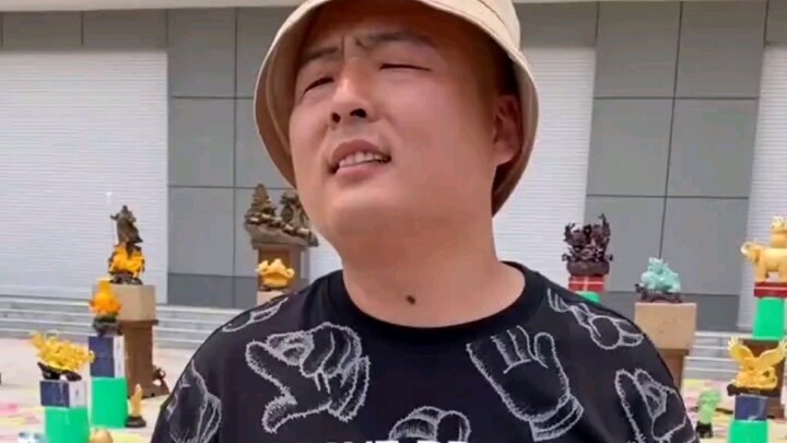 Sếp hôm nay thực sự lỗ nặng quá!