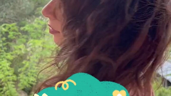 ก็เลยเดินเล่นทั่วไปแบบผมยังเปียกอยู่นี่แหละ