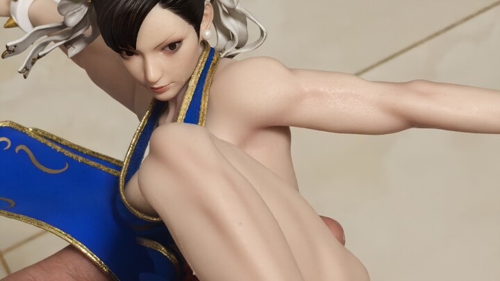 Ngay cả Chun-Li tỷ lệ 1/6 cũng có thể mạnh mẽ đến vậy! Còn chân và hông thì sao? Búp bê Chun-Li đồ c