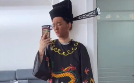 กล่องสุ่มรุ่นที่สาม