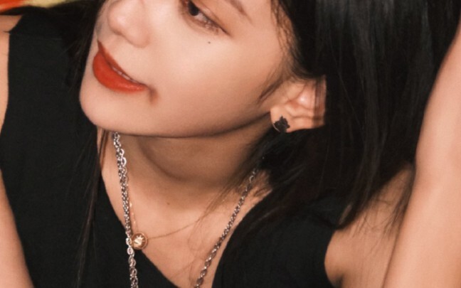 [Yuan Yiqi] I am not a younger brother/[Mixed Cut] qqdd/VS/Universe Cute Girl