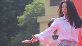 What is it like to dance the sweet duet "gee" at the coming-of-age ceremony?