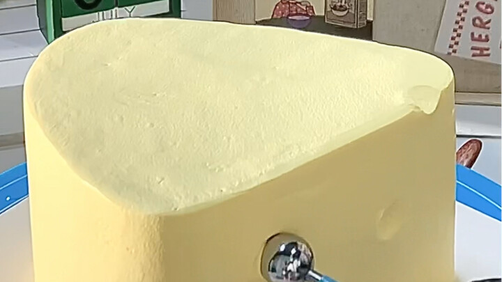 Immersive Cake Making