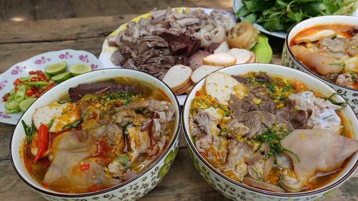 BÚN BÒ HUẾ. Bún bò giò heo - Bin Đen Miền Tây # 463