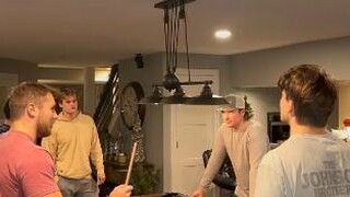 当有人向圣诞老人许愿想要朋友时...