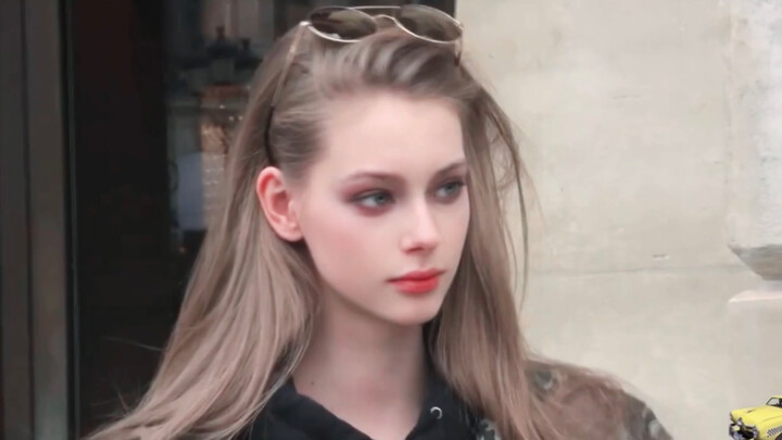 17 wanita cantik dari berbagai negara, setiap frame-nya begitu indah hingga sulit untuk berpaling!