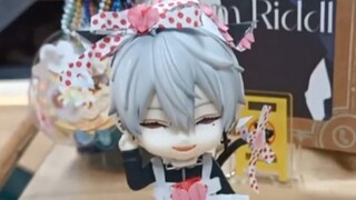 Bạn cùng bàn của tôi không thích kudzuba Nendoroid của tôi