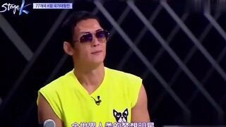 لا بد من مشاهدة هذا المقطع من البرنامج الكوري الجنوبي الذي يقدم فرقة EXO، هذه هي الفرقة السماوية بحق