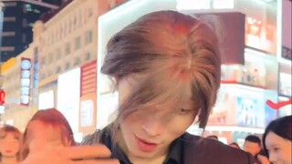 Lu Dan looks like Crow Brother in a wig! Leading the girl group to dance "Telephone Love"~