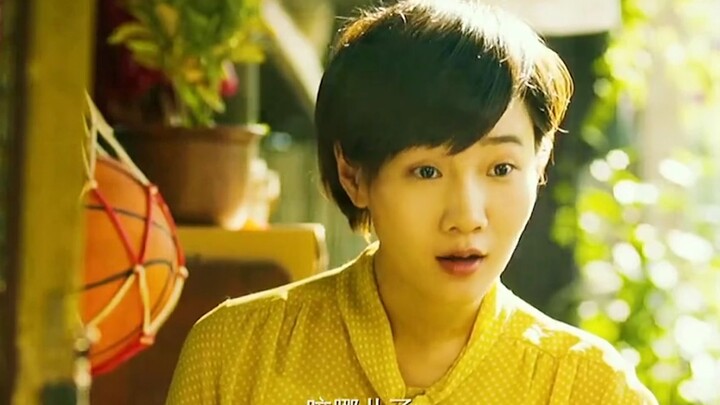 ลูกฟ้องว่า: “หนูเห็นคุณลุงกัดผู้หญิงคนอื่น!” คุณป้าถาม: “กัดตรงไหน?” ลูกตอบ: “กัดที่ปาก!”