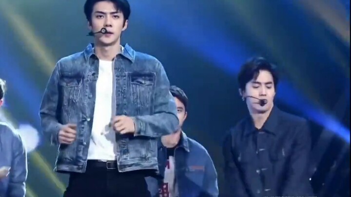 【Wu Se-hun】Những động tác nhảy của Wu Se-hun khiến tôi bất ngờ 7.0