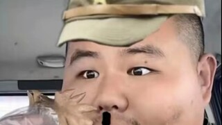 Vũ điệu bụng 1.5