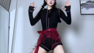 初5迎财神了喂，美梦成真（腿粗镇财，后半段忘动作别管哈哈）