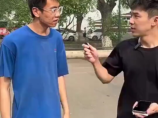 Street interview: College students’ knowledge of the NBA. The very first one can’t hold it in—LeBron