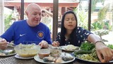 น้ำพริกปลาทูทอด ผักลวกแกงเขียวหวานคุยเรื่องเดินทางค่ะ Yummy Spicy Food