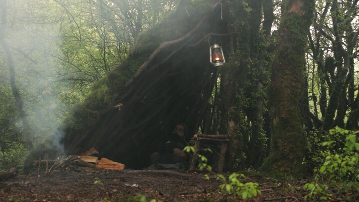 Solo survival in rain (Depth of peace)