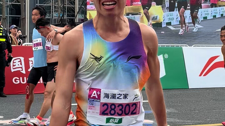 #WuxiMarathon Another PB! No way I can run 2:15? Just watch me—every mile of training paid off!