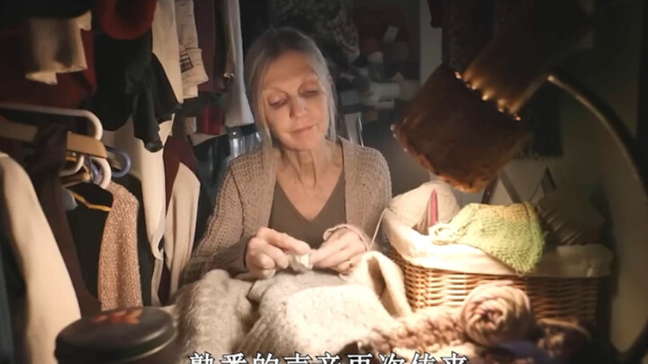 A sandwich with glass in it—yet the old man devours it with delight! #Horror#... Married Life