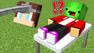 Who Shapeshift Mikey into JJ in Minecraft Challenge (Maizen Mazien Mizen)