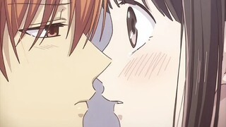 FRUITS BASKET KYO AND TOHRU