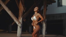 Nora Kyzy Sony A7SIII シネマティック ポートレート ビデオ