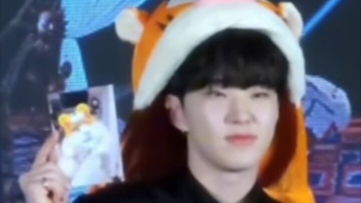 Perubahan antara senang dan tidak senang dalam sekejap—Kwon Chang🐹 Hahaha hahahaha 【Acara Meet & Gre