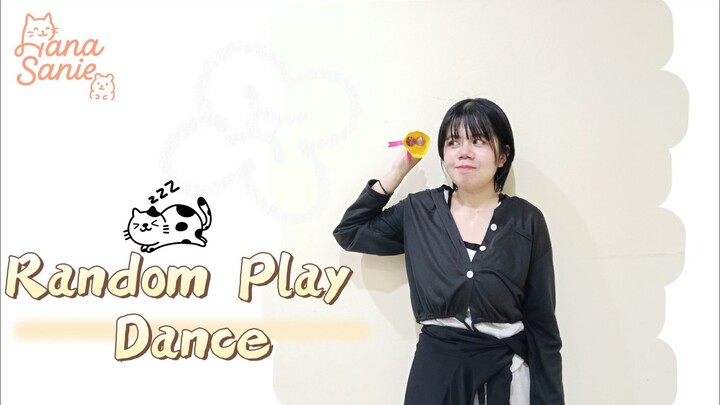 Random Play Dance in Armada Town City Mall