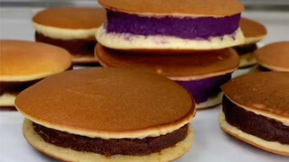 Minuman yang sudah habis jangan dibuang, buatlah Dorayaki ala Doraemon