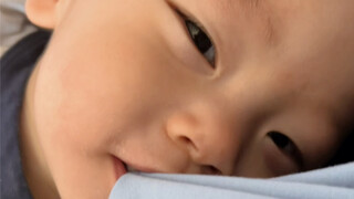 ผู้เชี่ยวชาญกล่าวว่าทารกรักคุณโดยการกัดคุณ