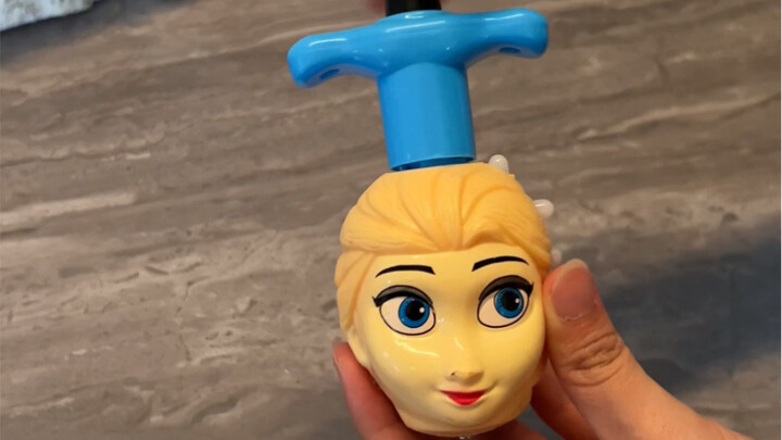 Aisha: Should we split up?