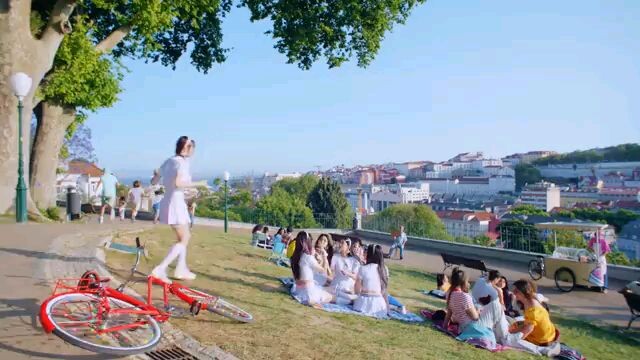 New jeans Official M/V "super shy"(repost)