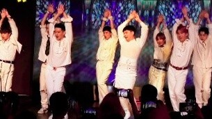 Nine male fans save the domestic entertainment industry! Super explosive performance TWICE-FEEL SPEC