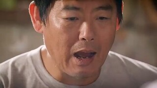 从第二集就开始埋下的地面倾斜的梗