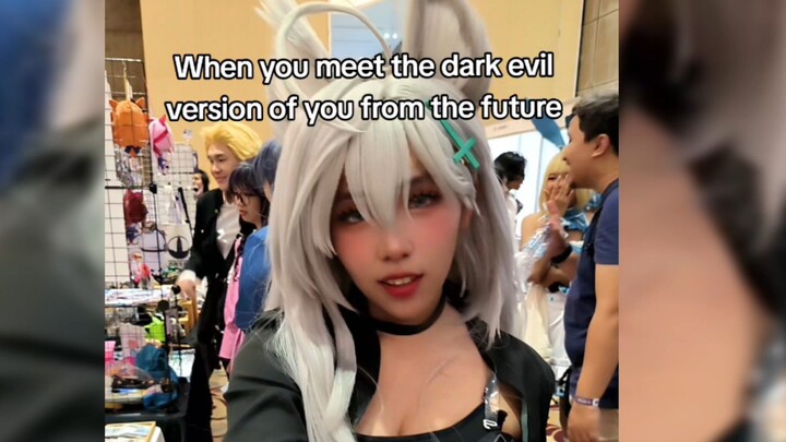 Shiroko x Terror Blue Archive ngebooth di QAnifest ?! Temenin kita jualan di event cosplay yuk~β