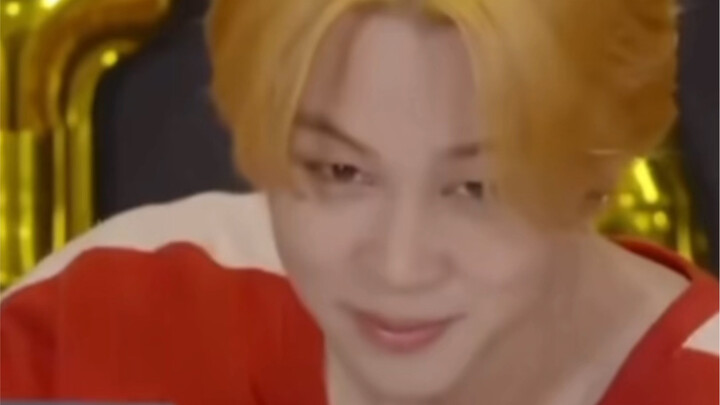 [Park Jimin] Two instructors came to tease the youngest—Jimin: “You two, get out!”
