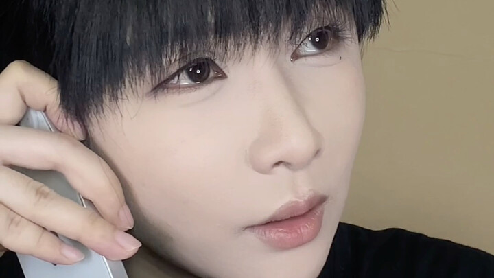 “Di kehidupan berikutnya aku pasti akan menemukanmu, lho! Aku ingat kita punya benda penanda, kok!”