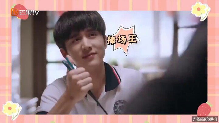 Những khoảnh khắc dễ thương của chị em Đàm Tùng Vận_ Trương Tân Thành.