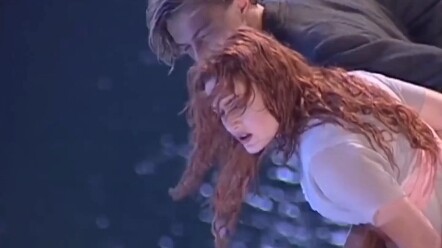 Kate: Tôi phải làm sao để đóng phim với một chàng trai điển trai như vậy—Leonardo