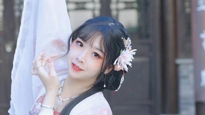 [Karya Ulang Tahun] ❀Cabang-cabang dan bunga-bunga di seluruh pakaianku❀Aku merindukanmu saat aku te