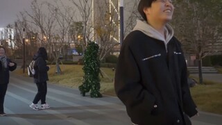 กลเม็ด "หลอกล่อไปทางตะวันออกและโจมตีทางตะวันตก" นี้ได้ผลจริงๆ [Prank Challenge 233]
