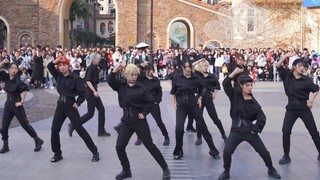 Seventeen-Fear roadshow in Chongqing University Town, the ladies were blown away!