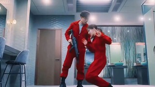 虽然不喜欢她，吻他时也闭上了眼睛 她用美人计顺带也报了个人私仇