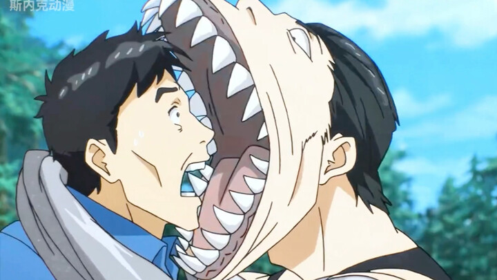Cut off half of the main body and take the opportunity to invade the opponent's body with part of th