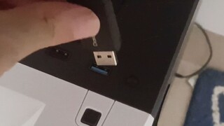 Inserting a USB drive can trigger the 01 transformation sound effect?!!!!!!