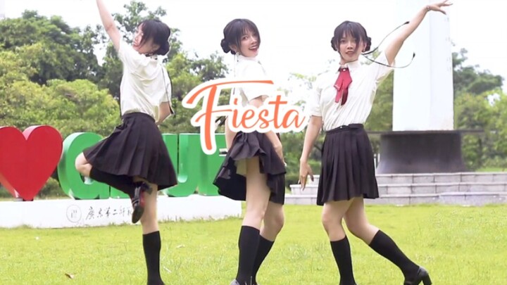 汉语言学生毕业典礼当天竟然在学校草坪上热舞？【Fiesta】【小蠢】【毕业作】