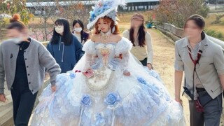 什么裙子居然要5个人抬？！