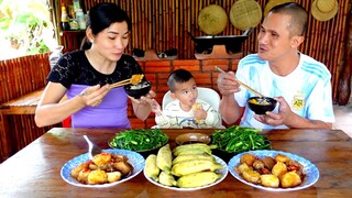 Thịt heo kho tàu bằng trái mít ngon quá anh ơi