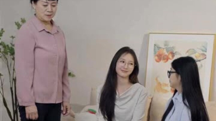 “How Naive Are Kids Without Smartphones?” A Must-See for Parents!
